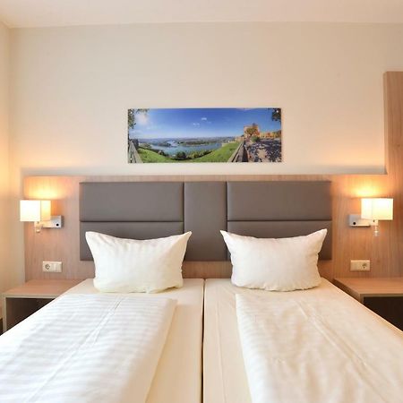 City-Hotel Kurfuerst Balduin Koblenz  Bagian luar foto