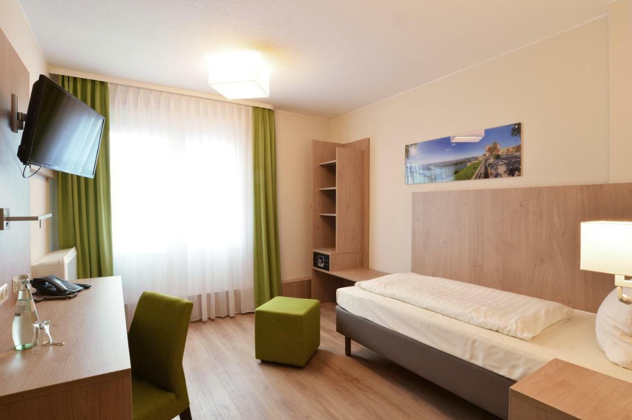 City-Hotel Kurfuerst Balduin Koblenz  Bagian luar foto